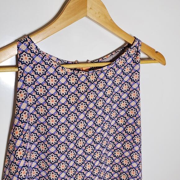 Valerie Stevens pink & purple Geometric layered tank In Great used condition - Picture 4 of 8